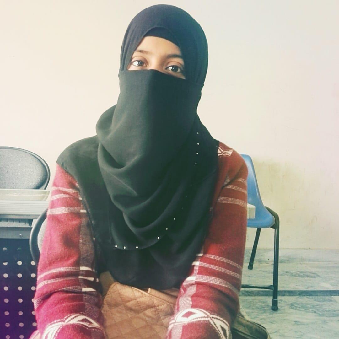 Hamna Muneeb 