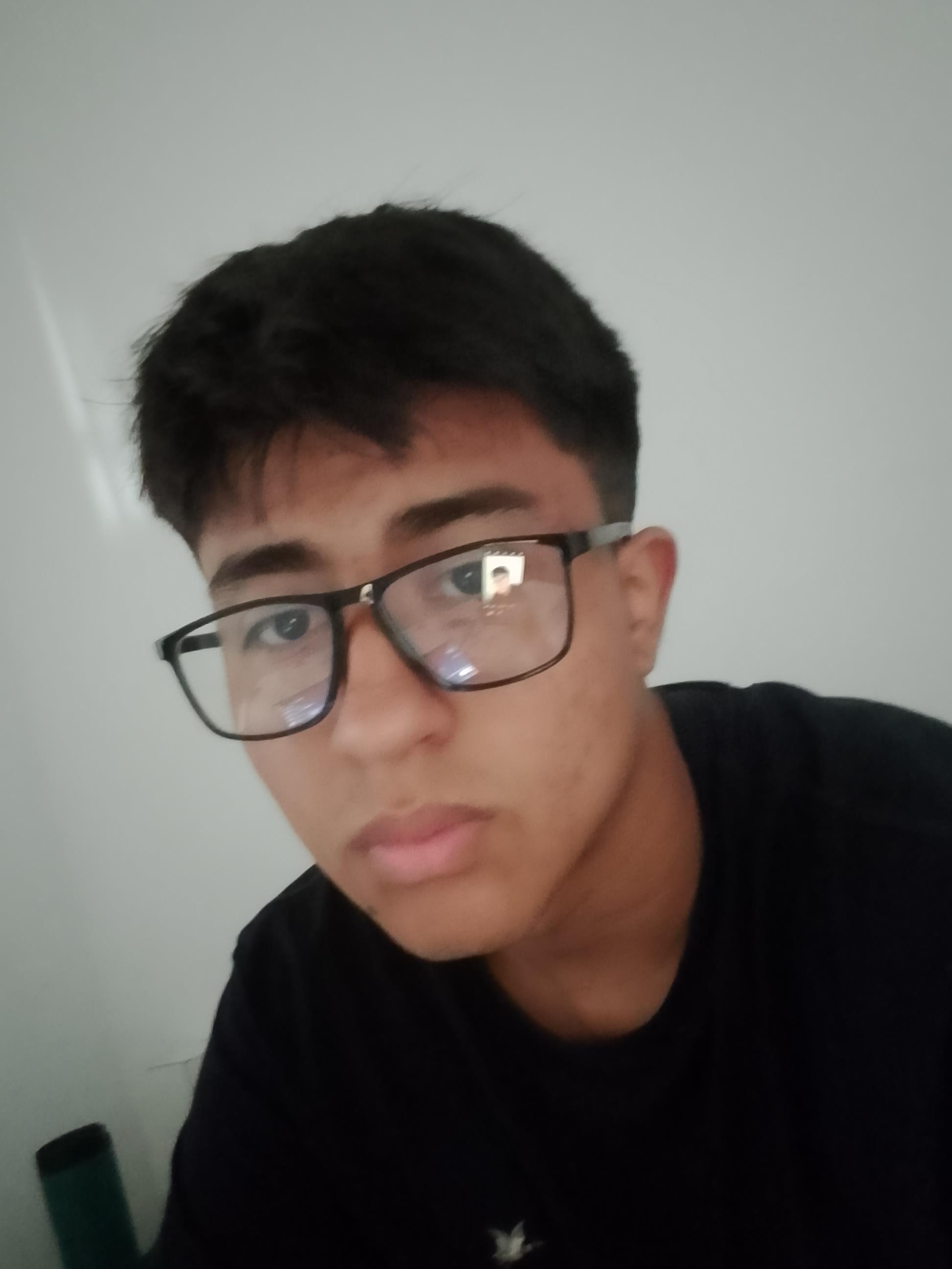 Nicolás
