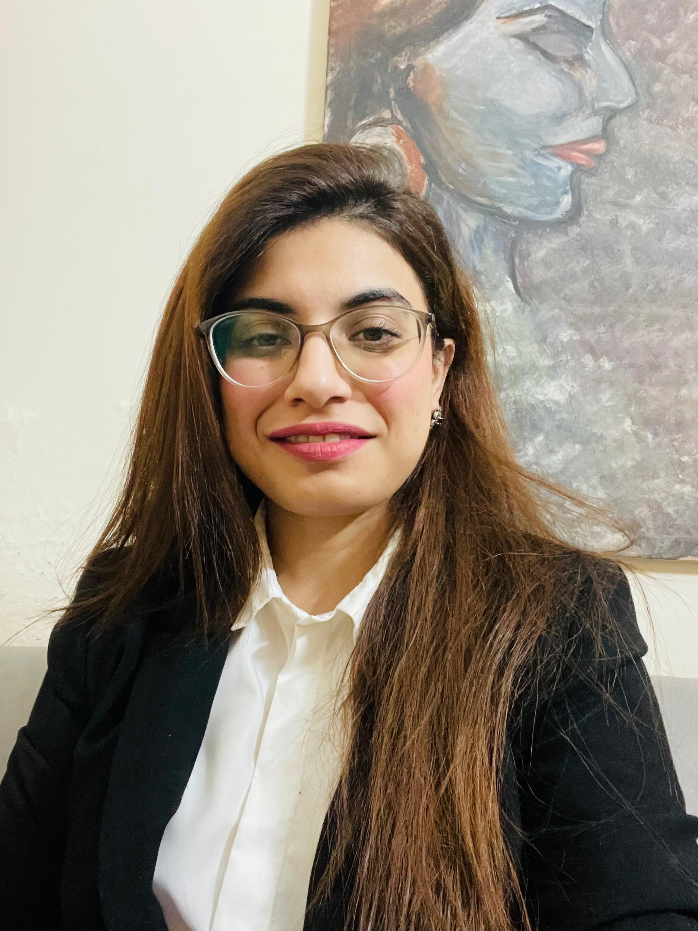 Zainab S.