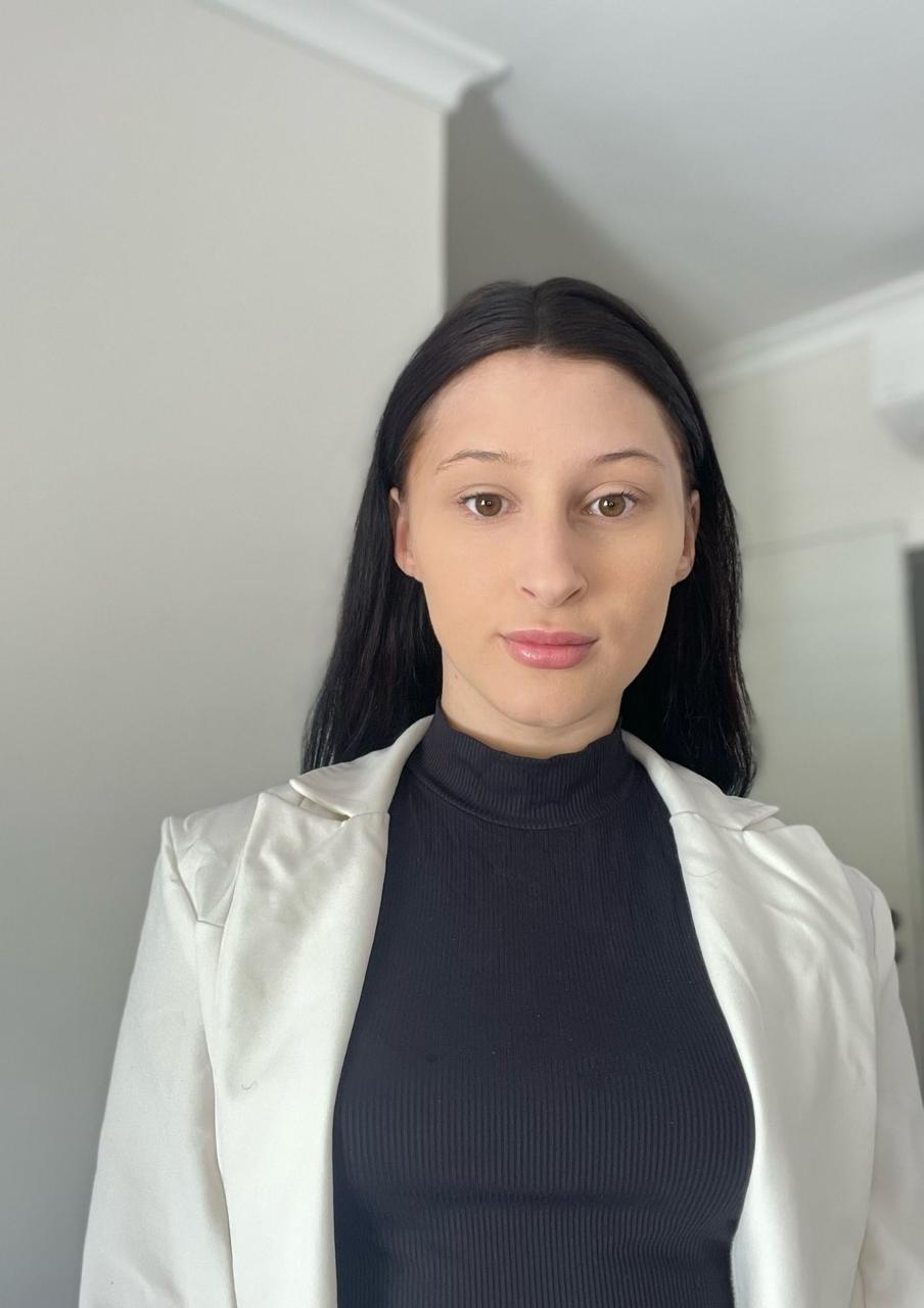 Alicia Von locherenberg