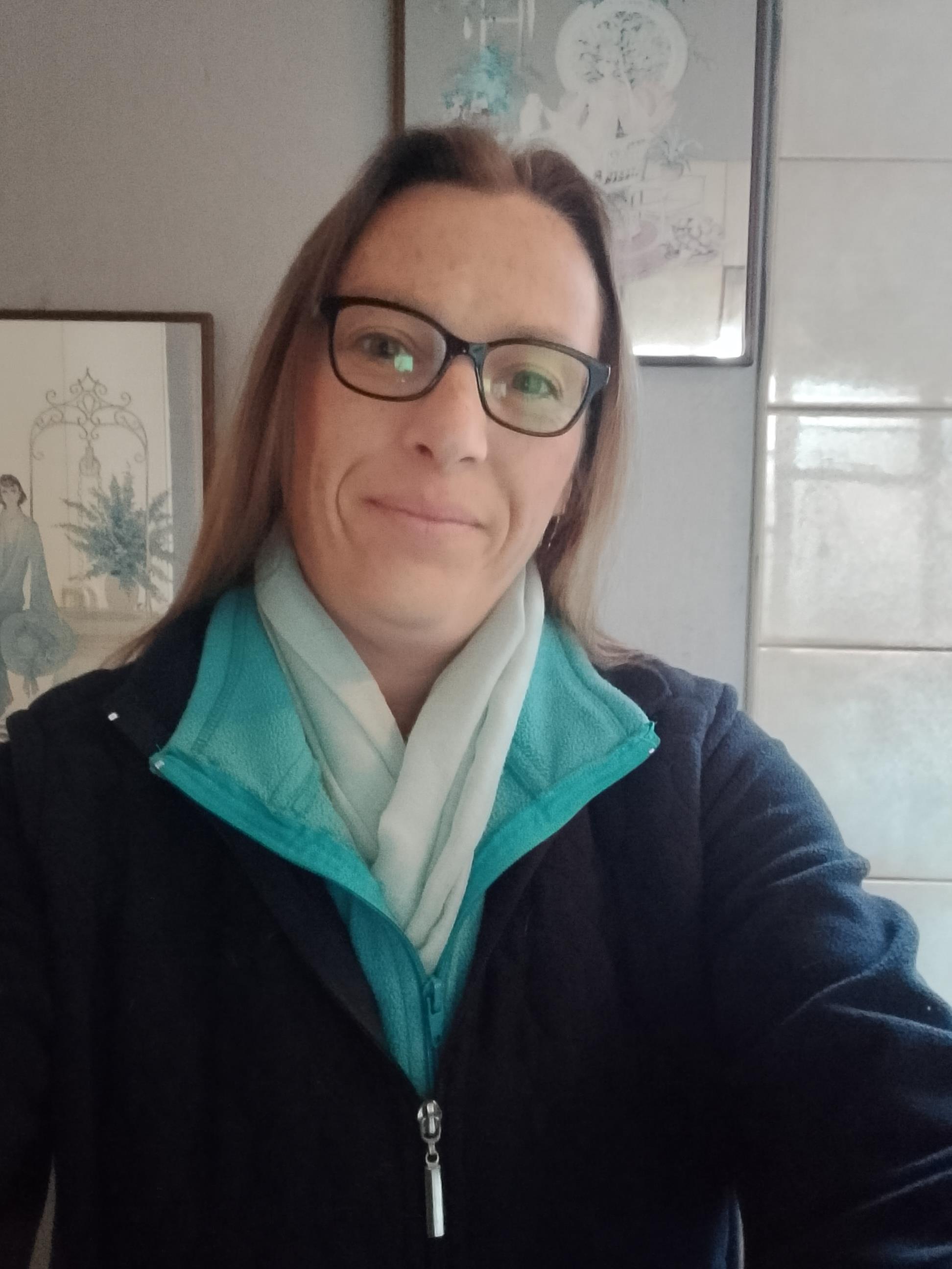 Vivette Niederbroker