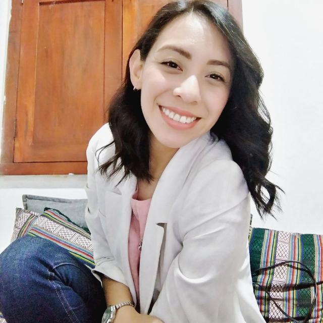 Alejandra Eguizábal Cux