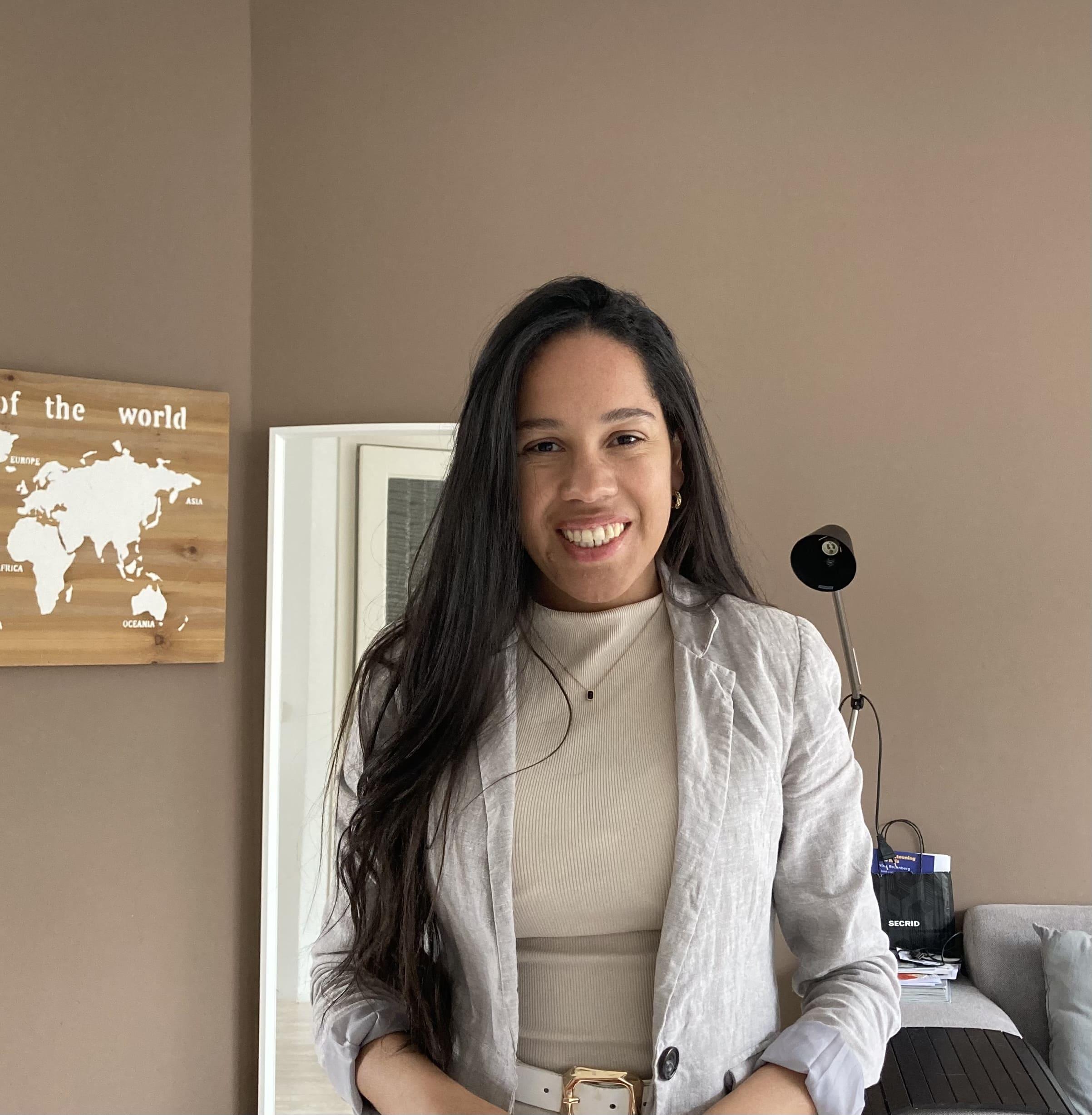 Ariane M. Medeiros da Costa