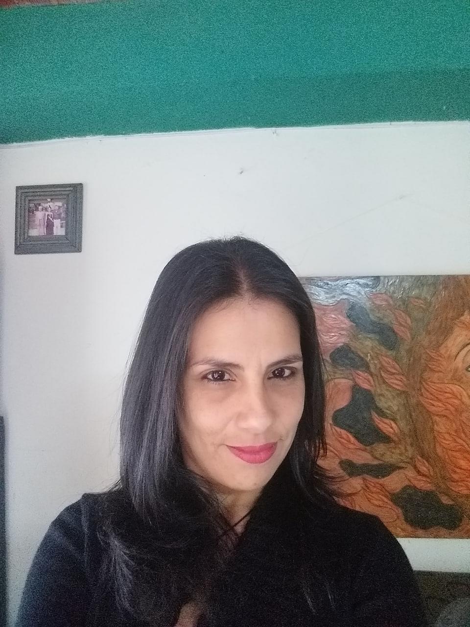 Gloria E. Maldonado Pérez 