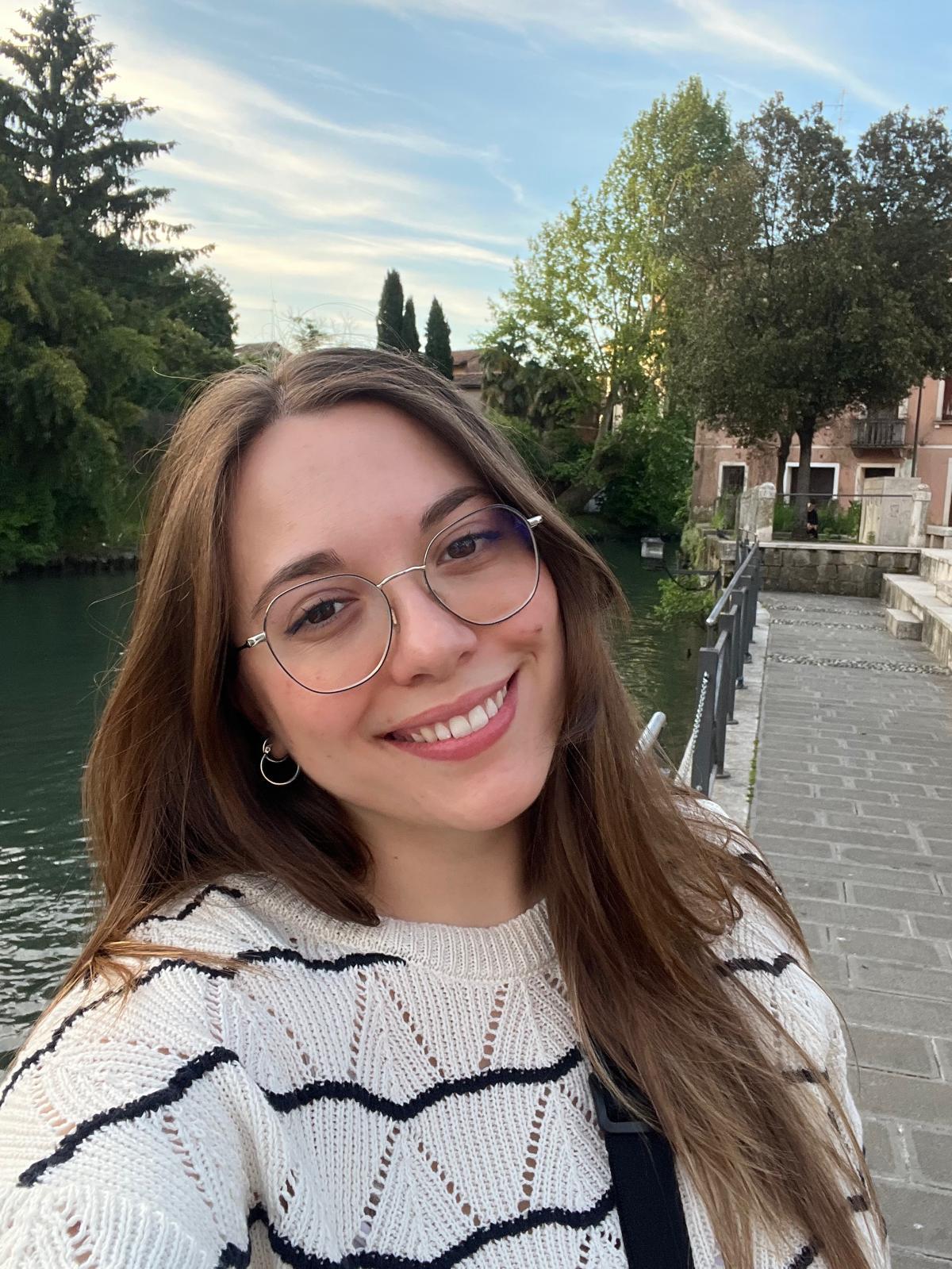 Chiara G. Lucia