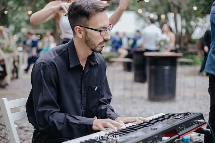 Gustavo Torres