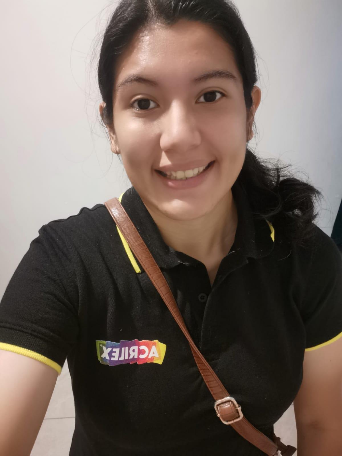 María E. Roman Parada