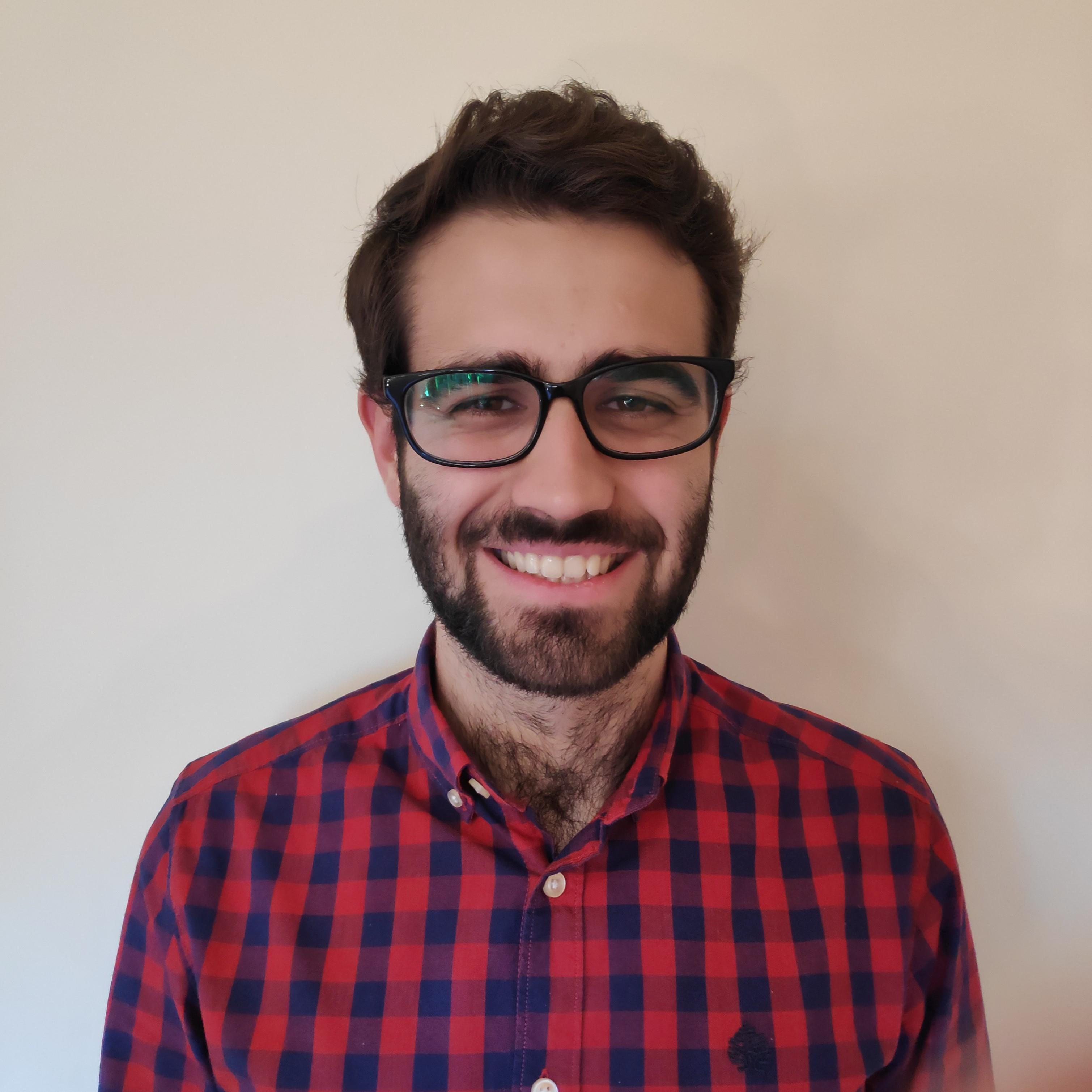 Adrián Terrones Aragón