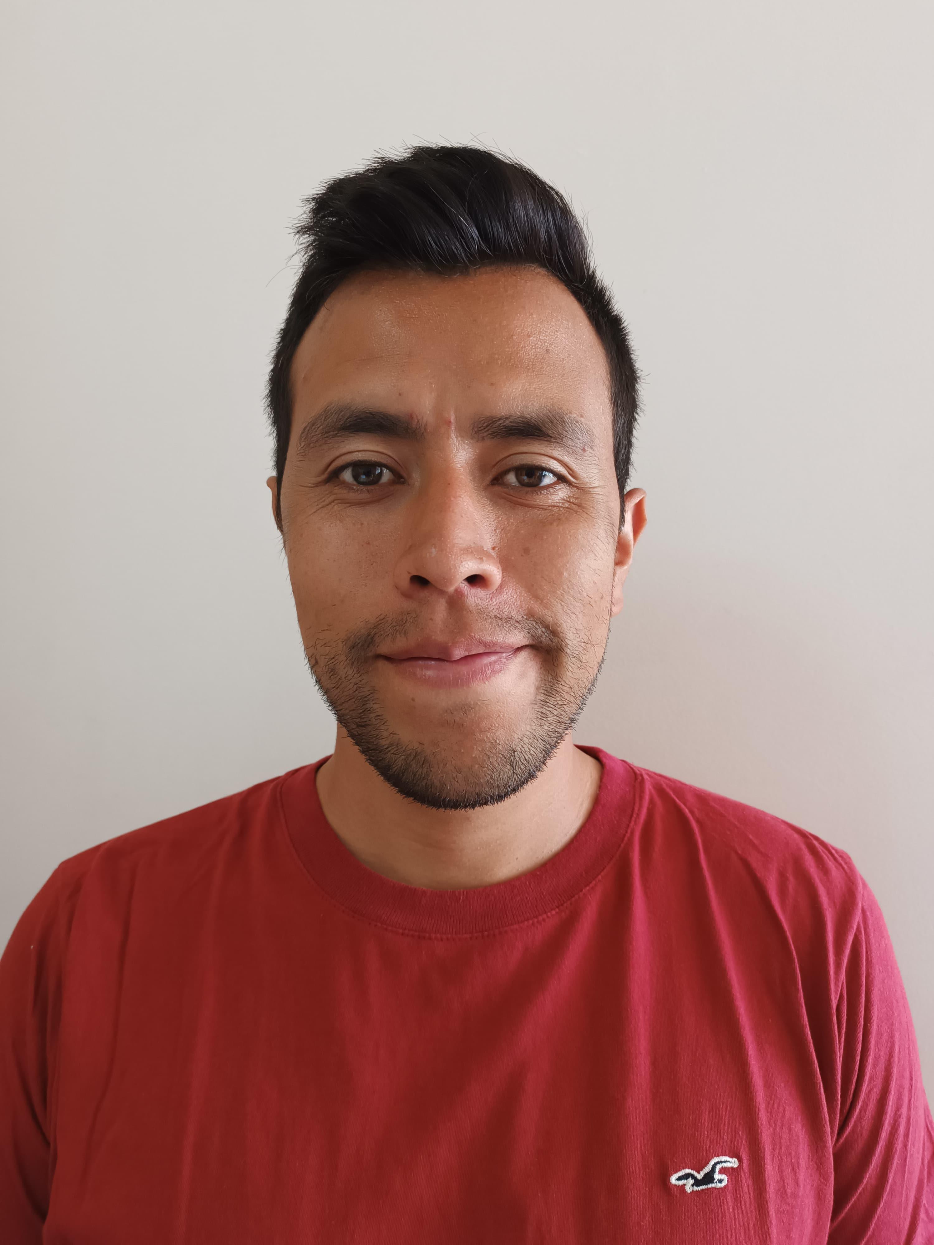 Juan D. Caceres Lozano