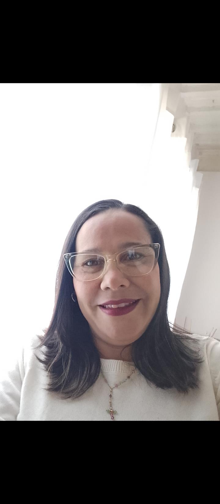 Liliana D.
