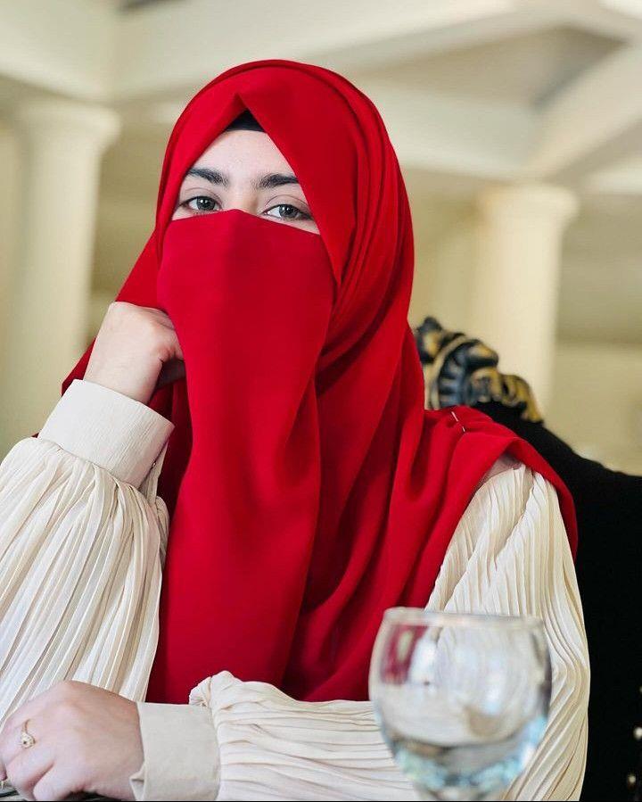 Saddiqa J.
