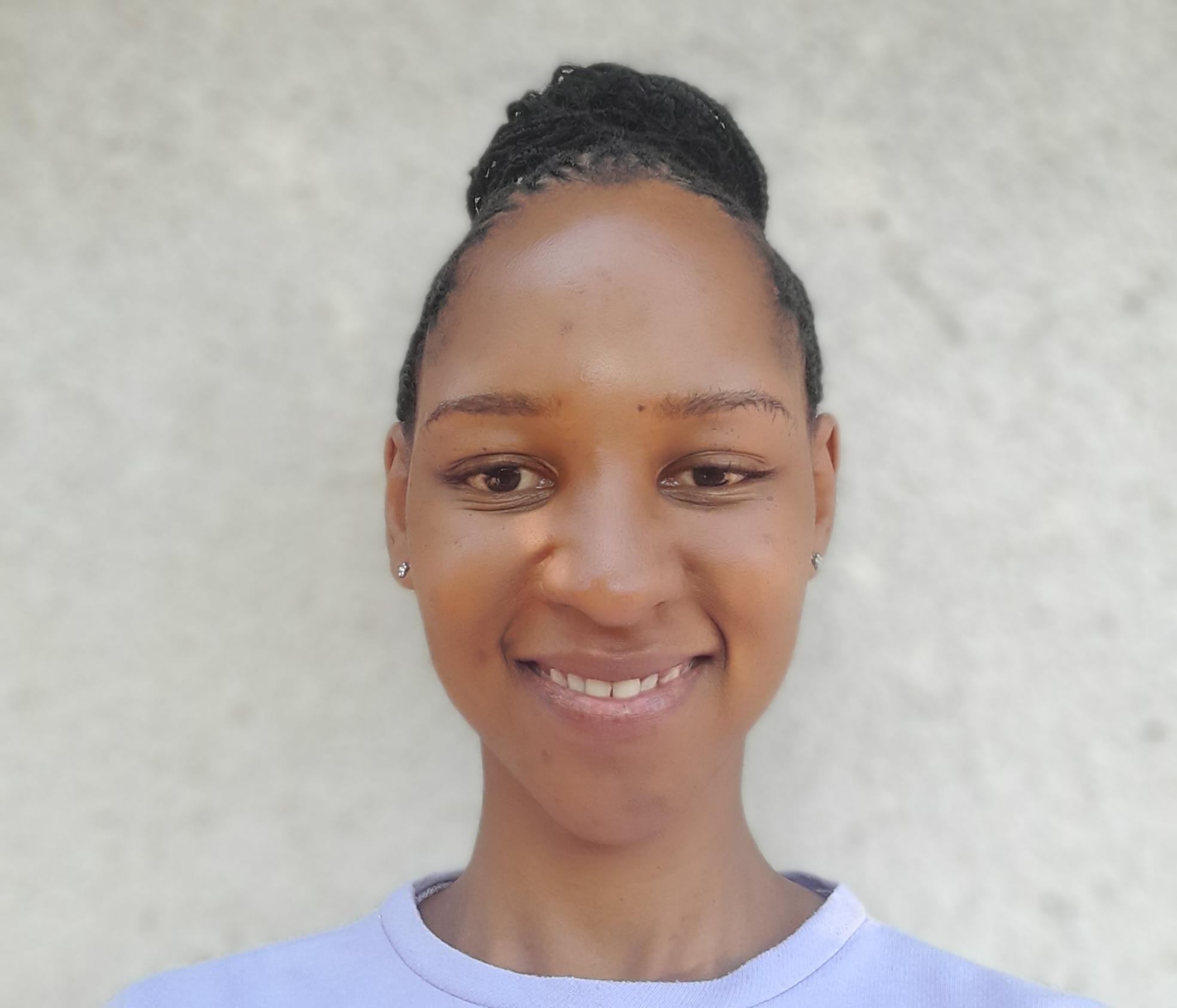 Lungile Maphanga 