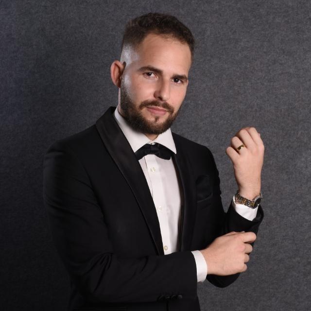 Dayron R. Obregon Colina