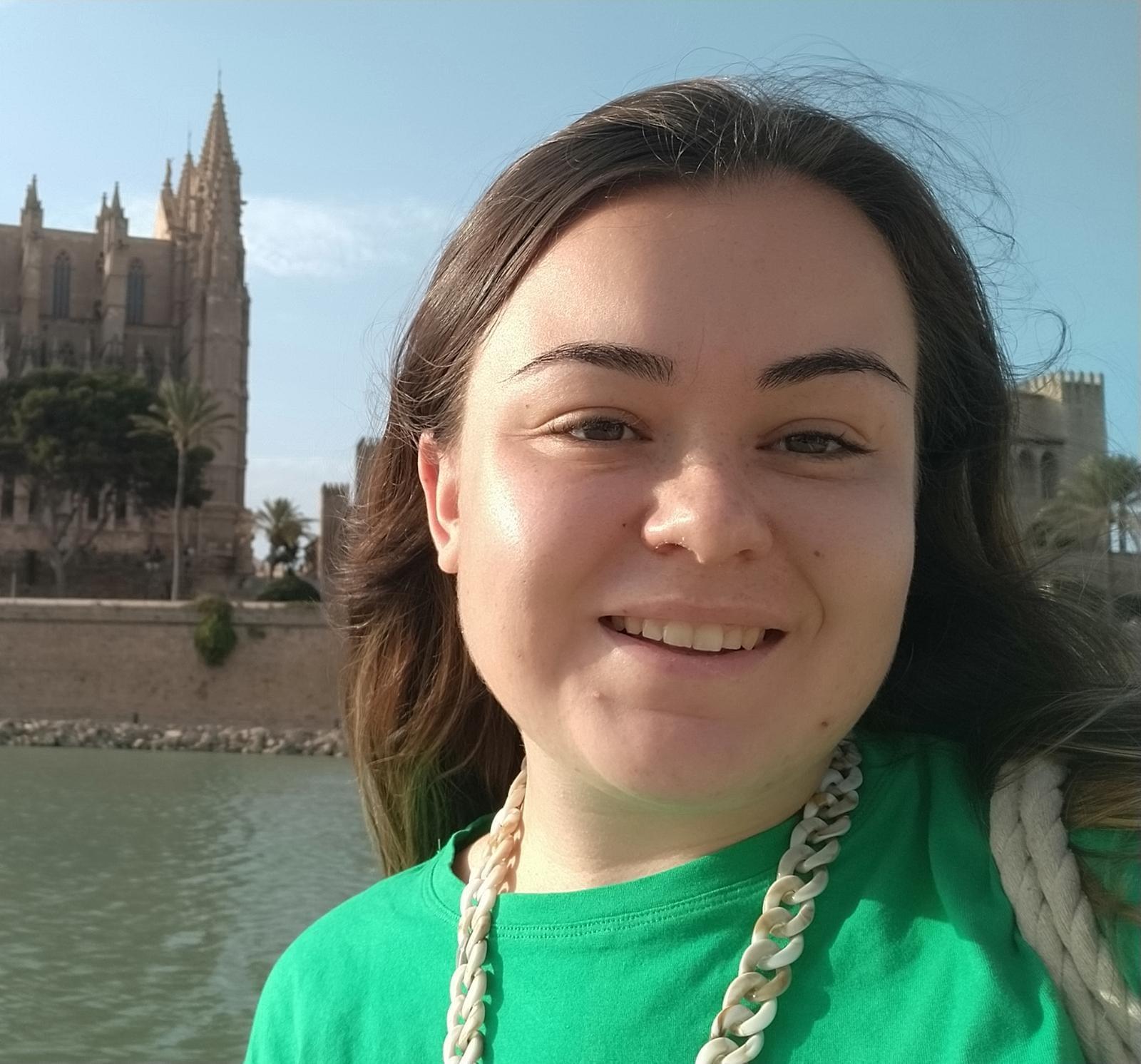 Esther Fernández 