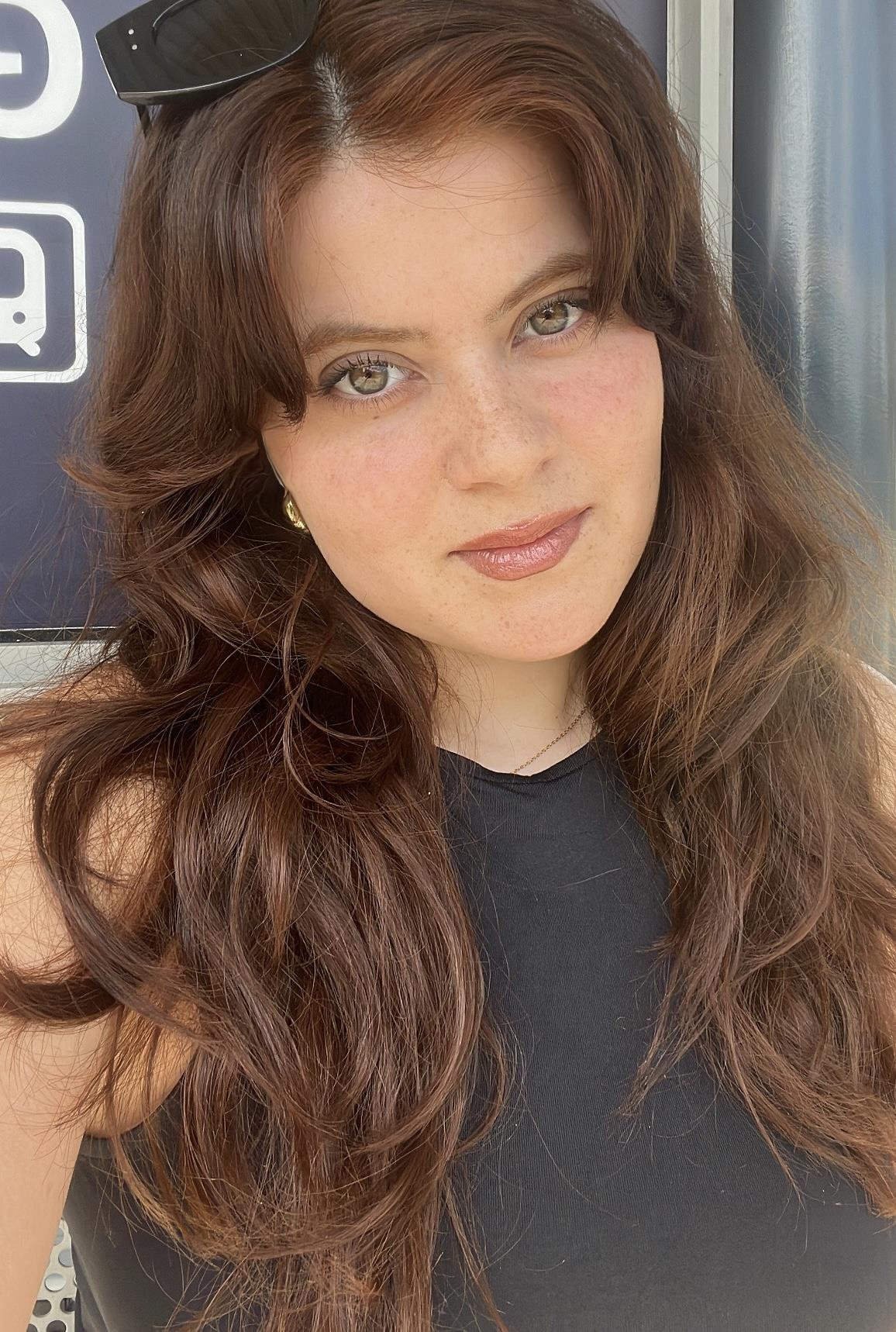 Ángela Cavero 