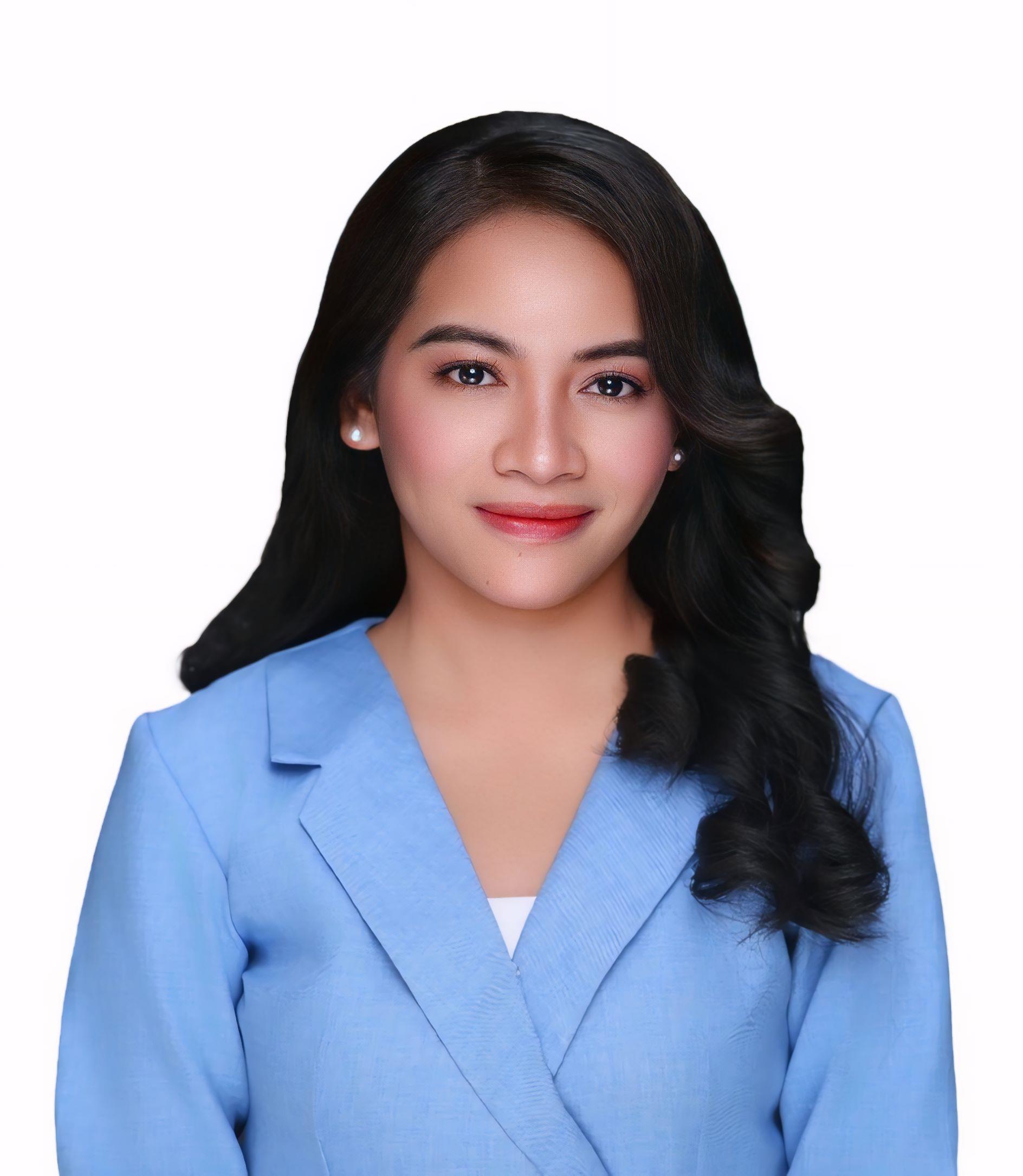 Chris  May Castañeras 