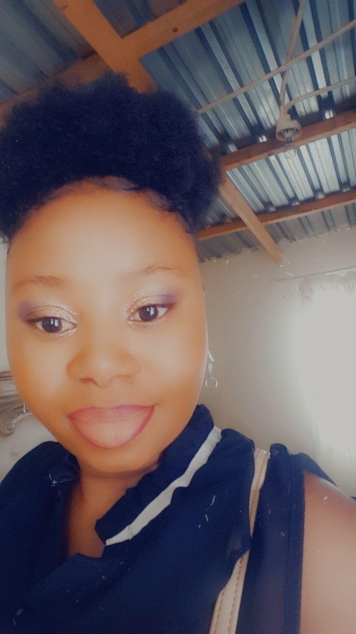 Neli Mofokeng 