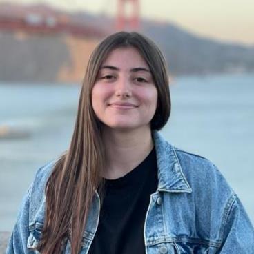 Lucía Zamora González