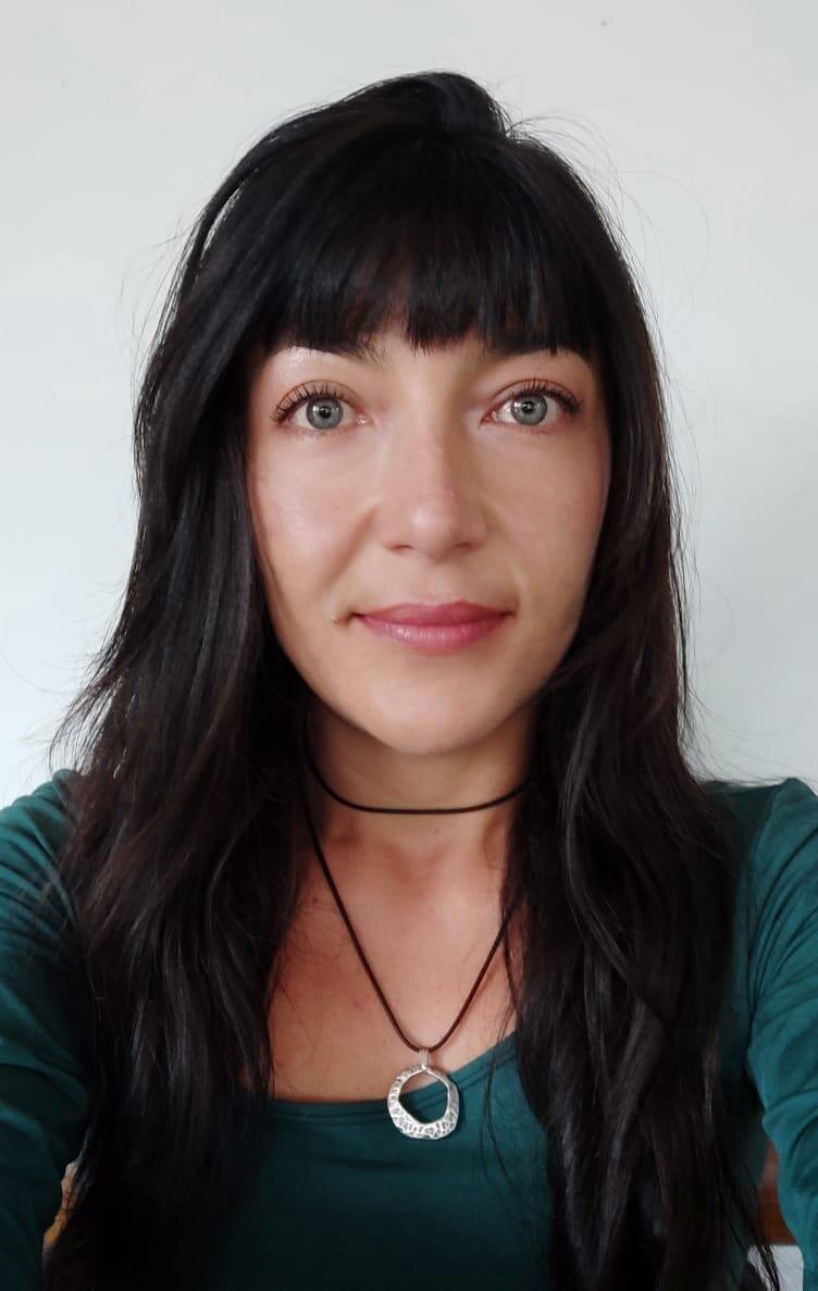 Ana I. González Pérez