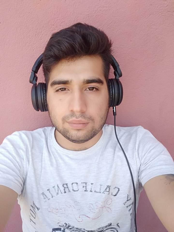 Jhony A. Gutierrez Caballero