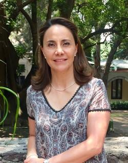 Laura R. Ruiz Godinez