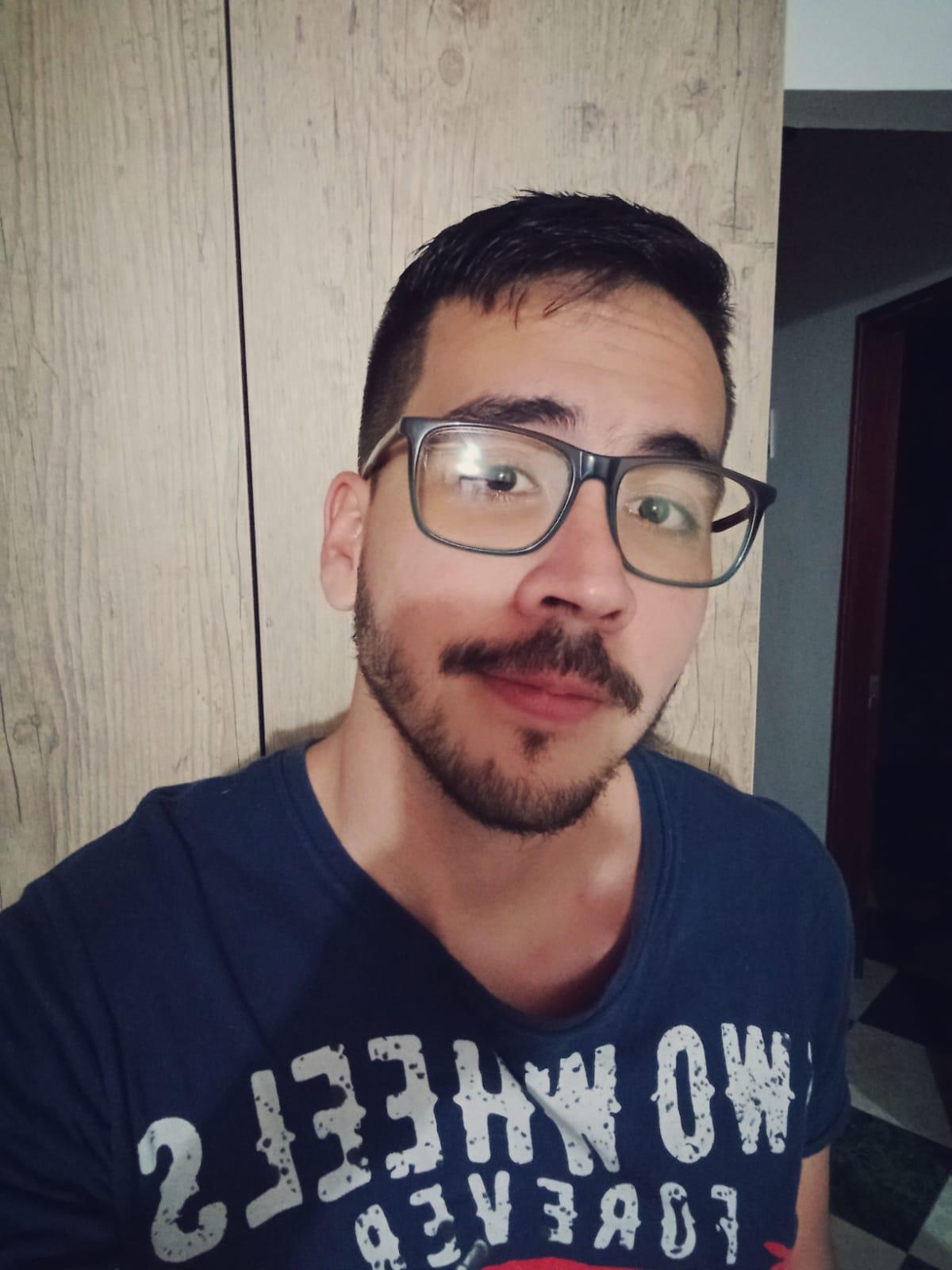 Juan J. Acosta Giraldo 