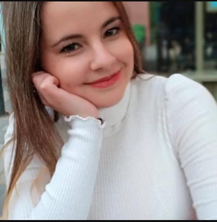 Estefanía NAVARRO GONZÁLEZ