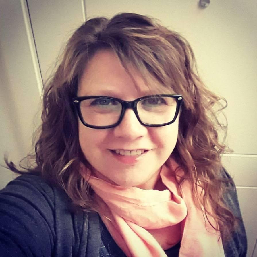 Esther PUGNAU ESPUCHE