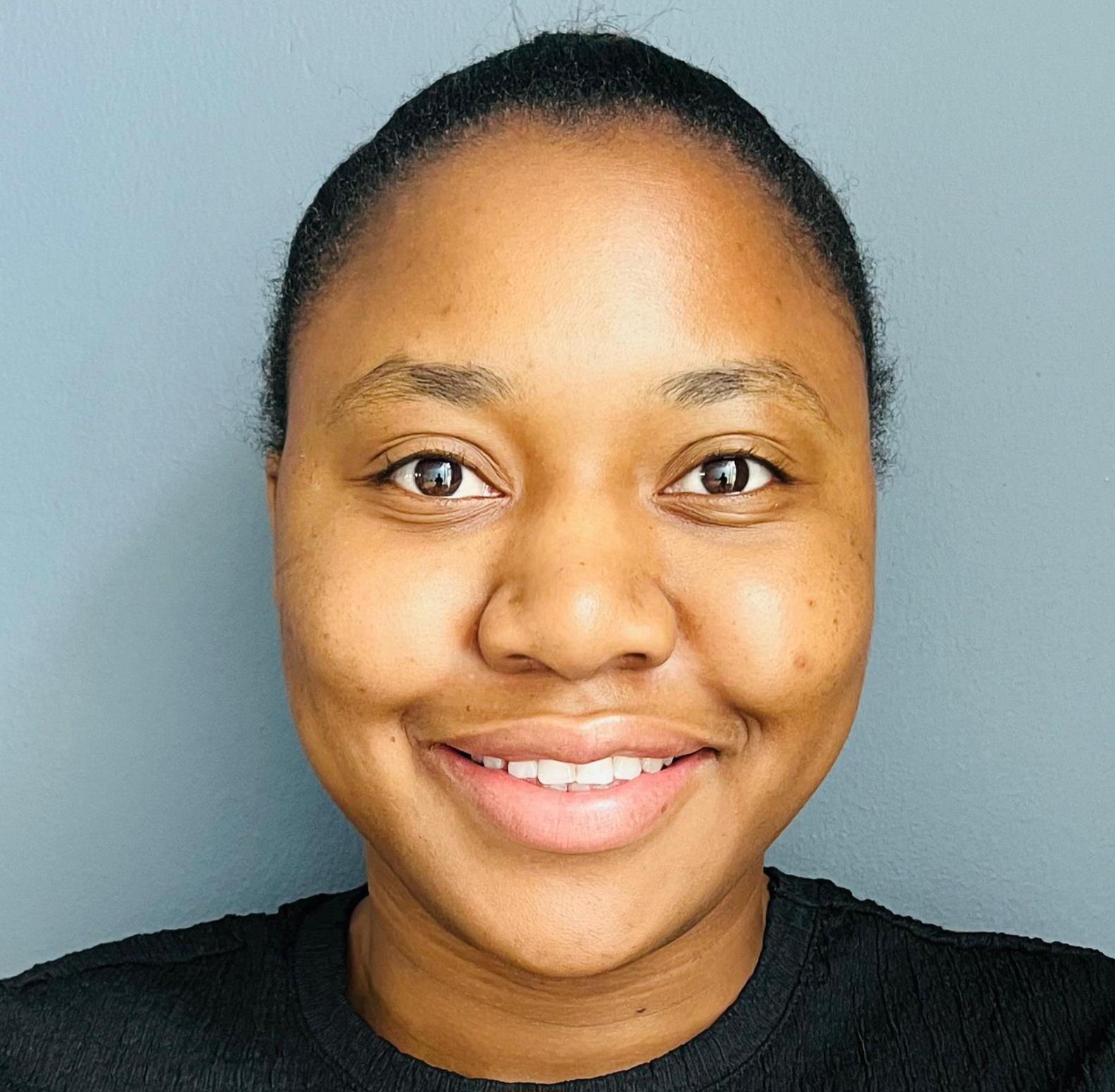 Victoria Mogale 
