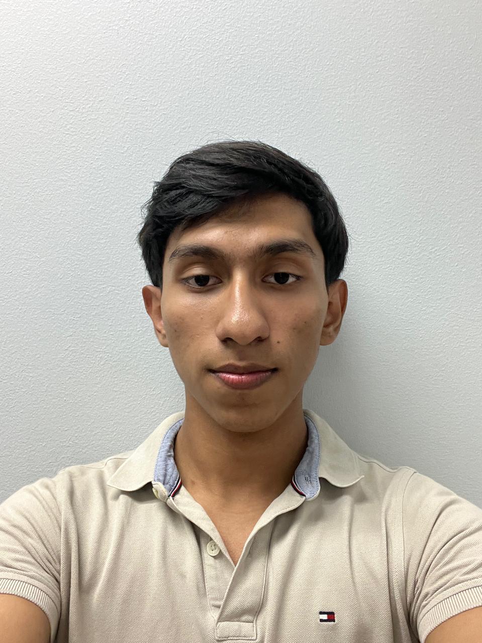 Carlos E. Peralta Urbina