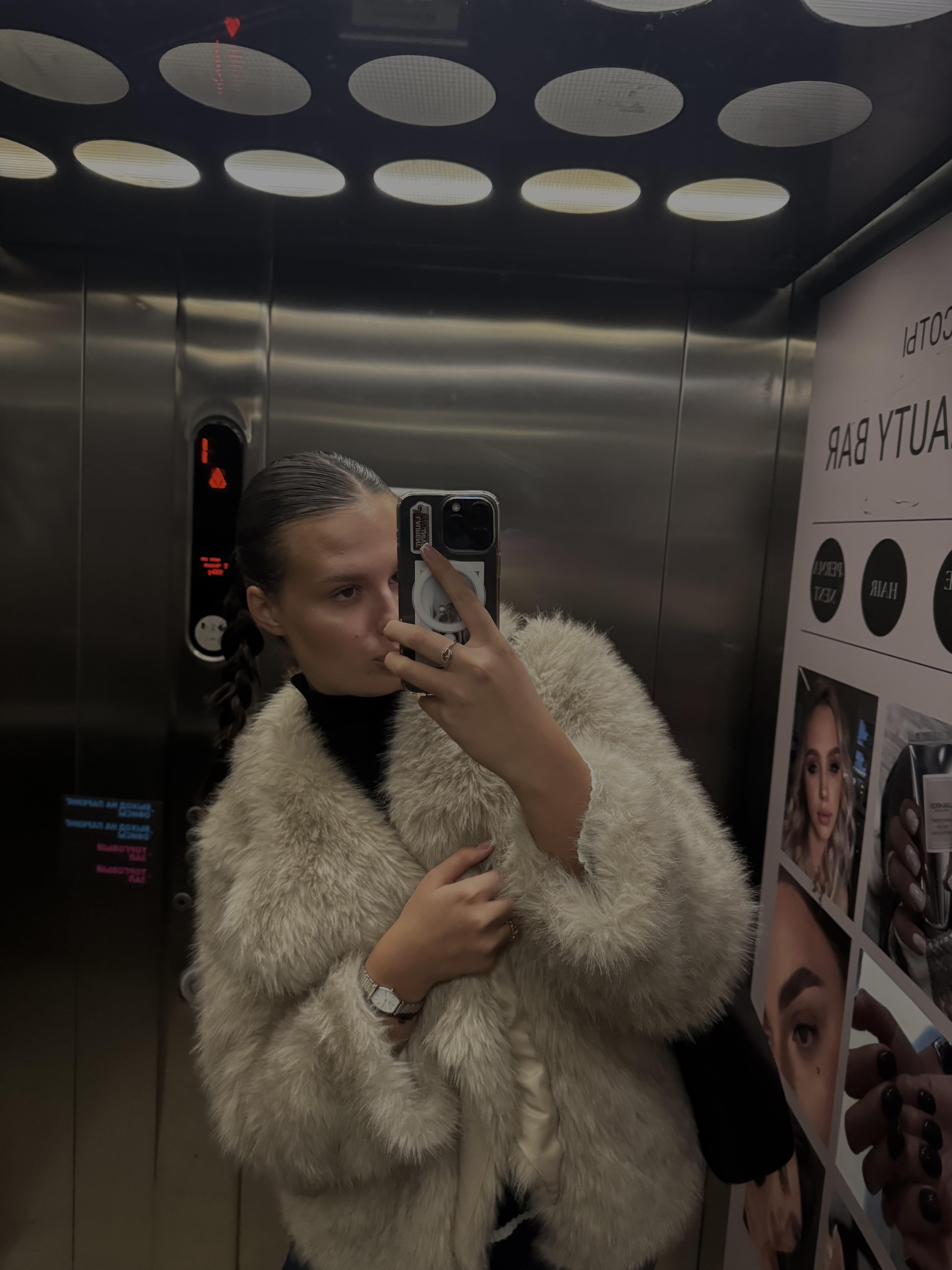 Milaniya Apalinskaya 