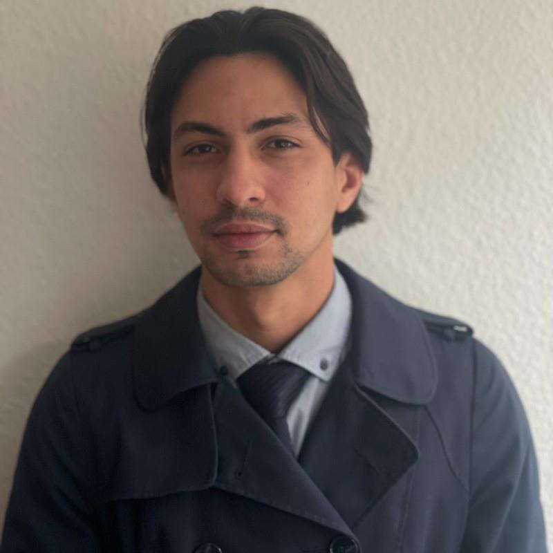 Victor  Rodrigues-Gomes