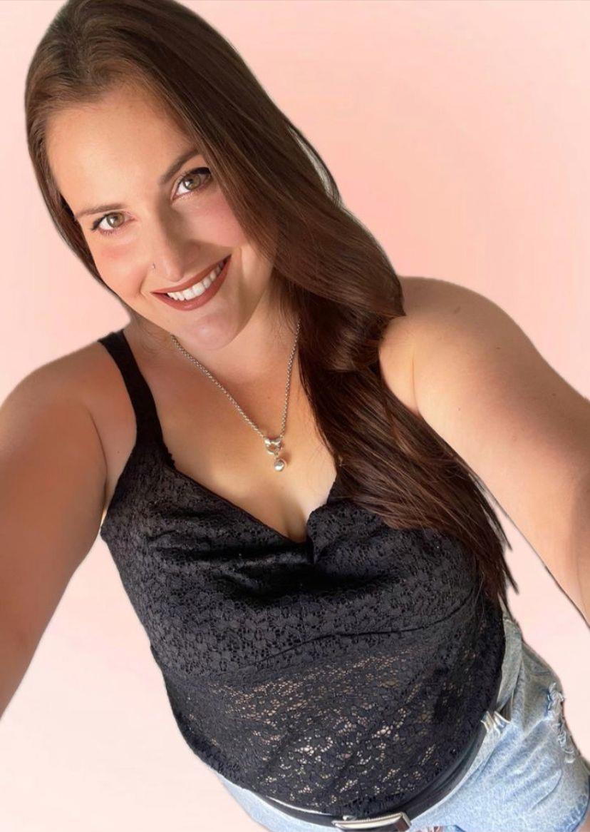 Julieta R. ARENILLAS