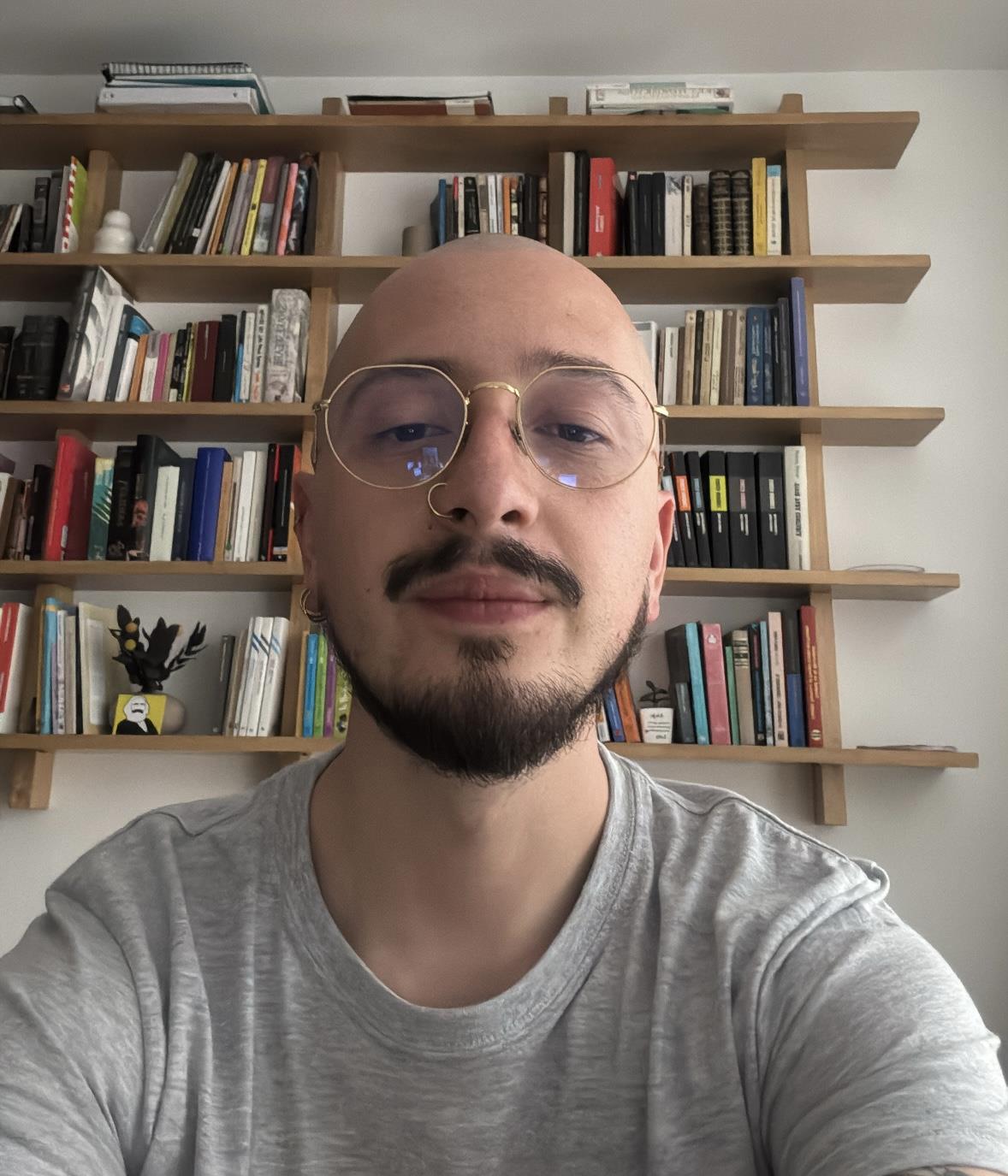 Alejandro Bustos López