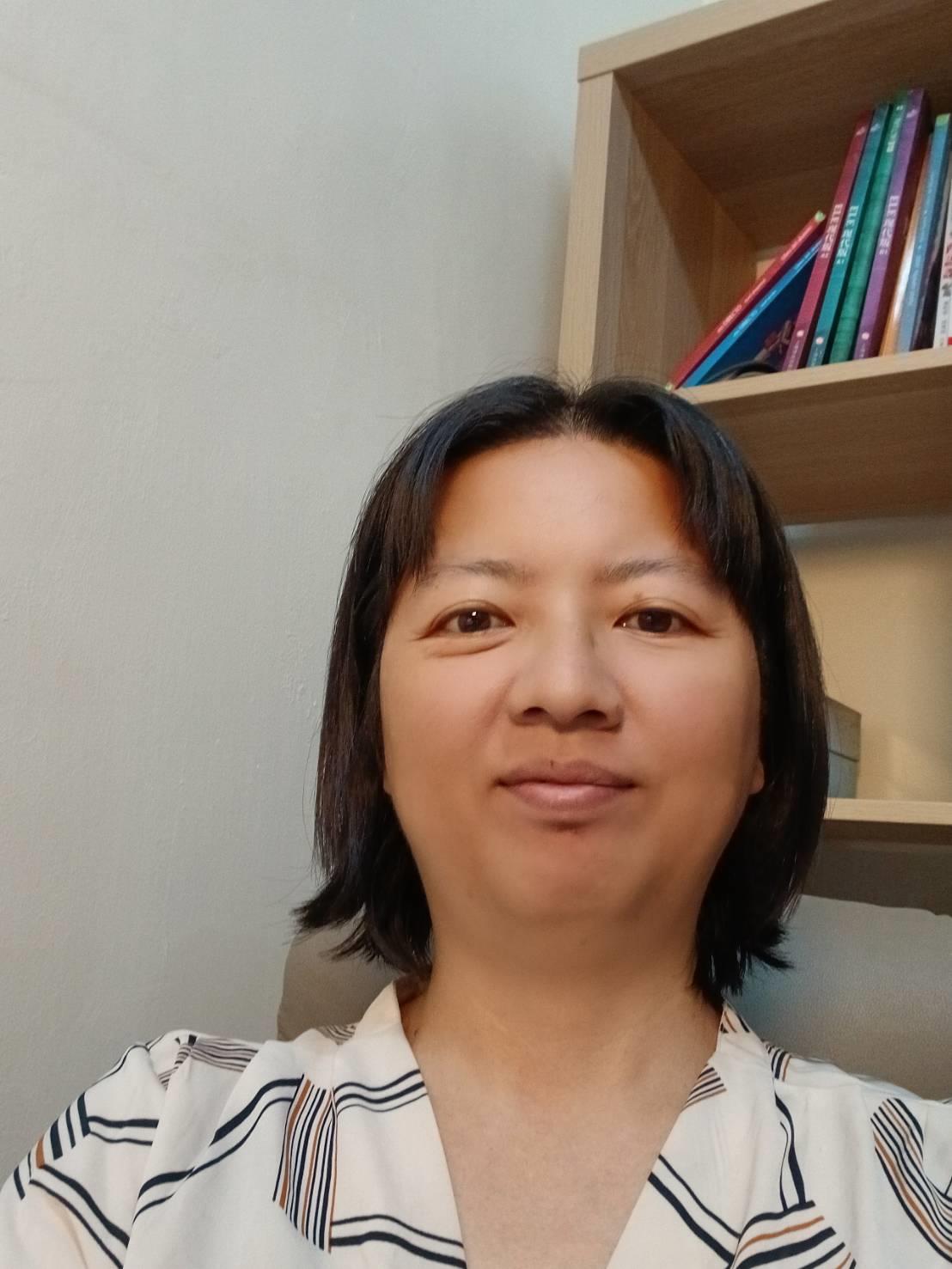 Ｊｉｎ－Ｈｕａ　Ｗａｎｇ  Jin-hua