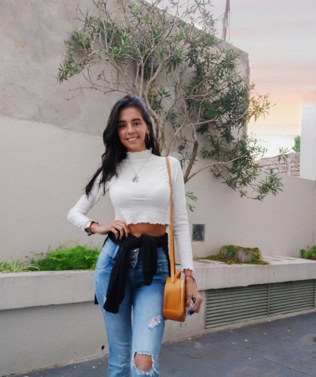 Angie D.  Rolón Quiroga