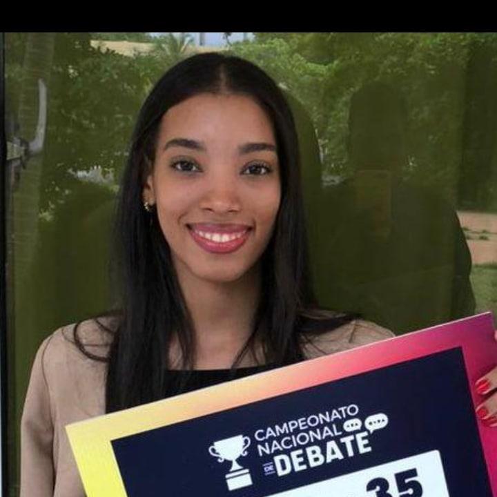 Escarle Sánchez Luna 