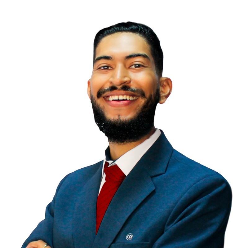 Luis F.