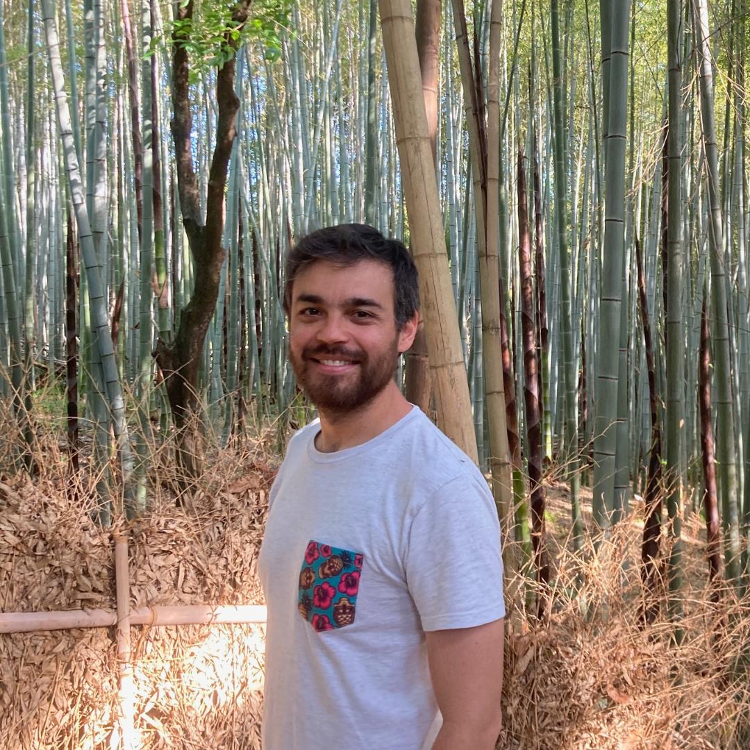 Nicolás